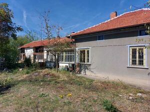 Village house for new peaceful life close to the nature