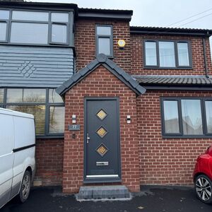  Spacious 4-Bedroom Family Home for Rent in M8 0LL