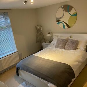 Affordable Student Living on Bear Lane, Farnham